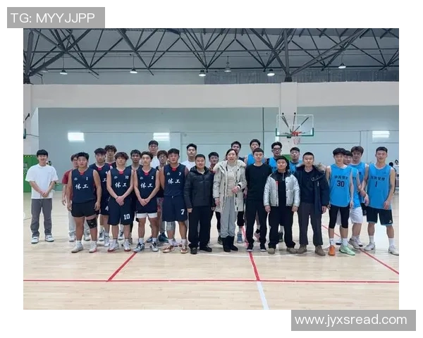 广州篮球队的意识提升与团队协作探讨聚焦篮球发展新方向